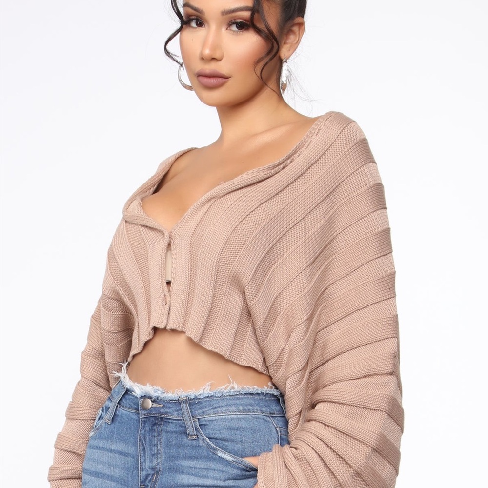 Tan Ribbed Knit Cropped Cardigan - Picture 2 of 6